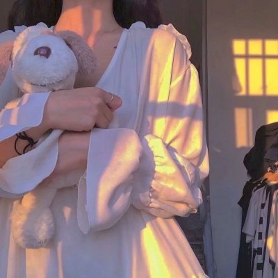 和前妻离婚后，带嫂子发家致富